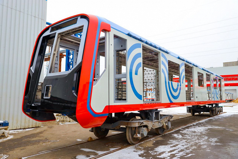 Началась сборка улучшенного вагона поезда «Москва-2020»